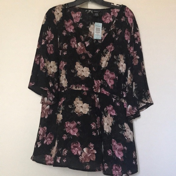 torrid Tops - Torrid Black Floral Top